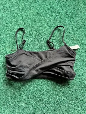 Alo Cross Bra